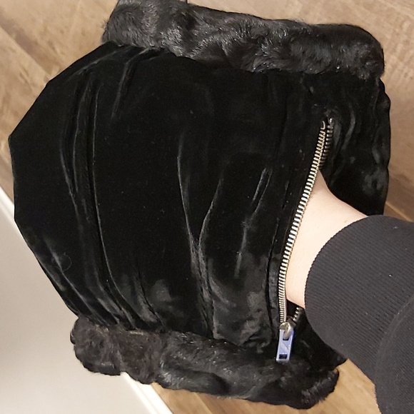 Vintage Hand Muff - Picture 5 of 6